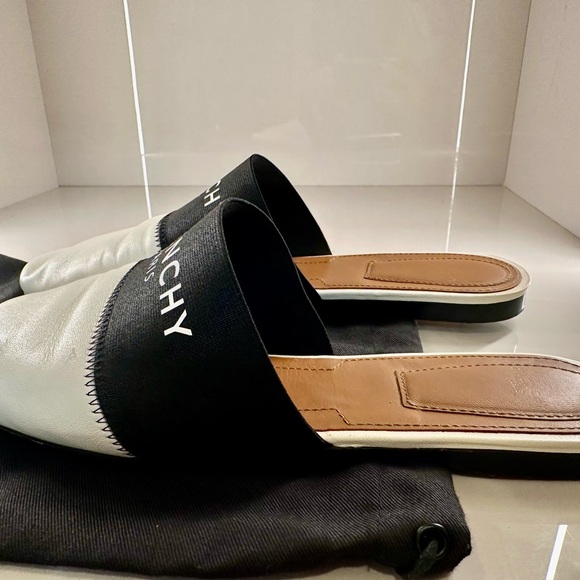 Givenchy Bedford flats - Picture 4 of 11